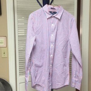 Vineyard vine checked button down men’s